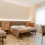 Uniho Pavia