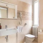 Uniho * Pavia