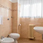 Uniho Hostel