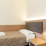 Hostel Uniho *