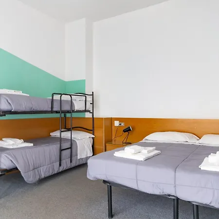 Uniho Hostel