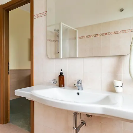 Uniho Hostel Pavia