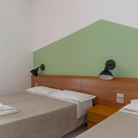 Hostel Uniho