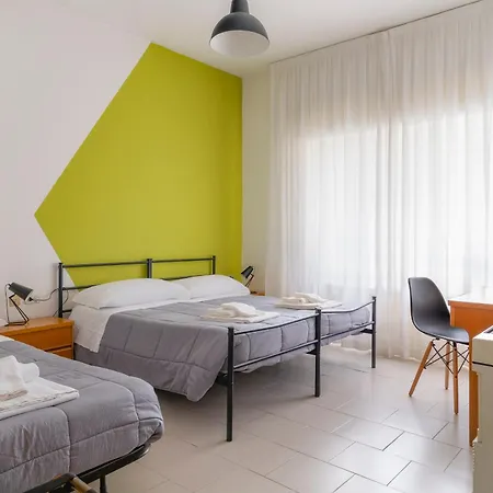 Uniho Hostel