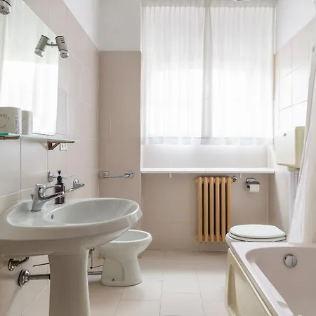 Hostel Uniho *