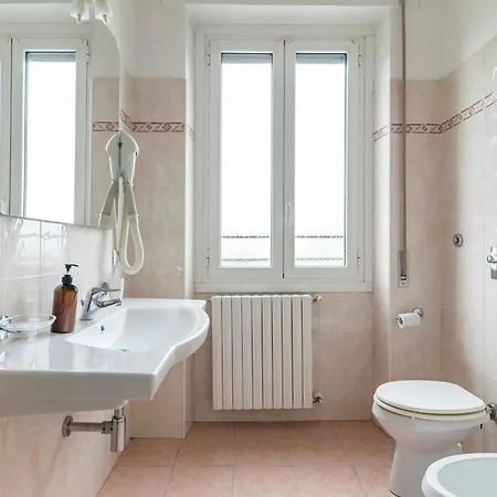 Hostel Uniho Pavia