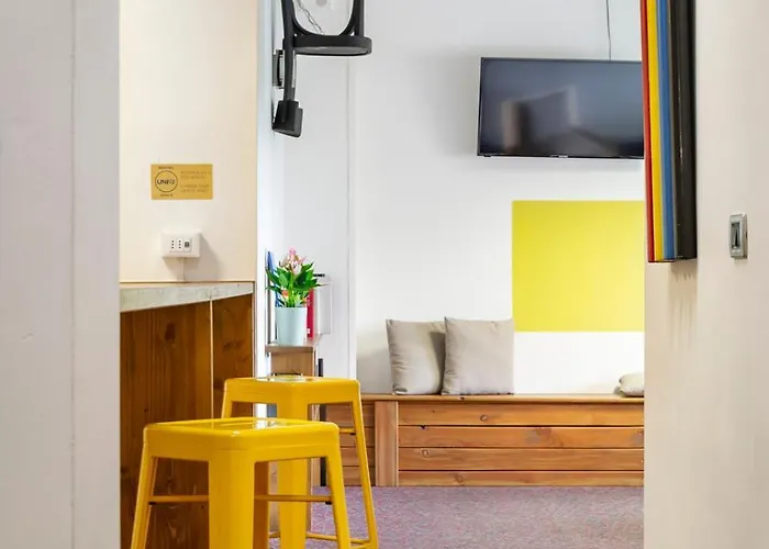 Uniho Hostel